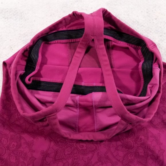 Lululemon Cute Pink Floral Built-In Bra Tank Top - Picture 6 of 7